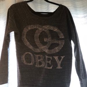 Women’s Obey crew neck. Gray, size M